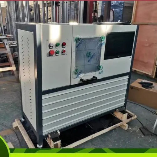 1712817214878271.png 7高溫高速彎曲旋轉(zhuǎn)疲勞試驗機2.png